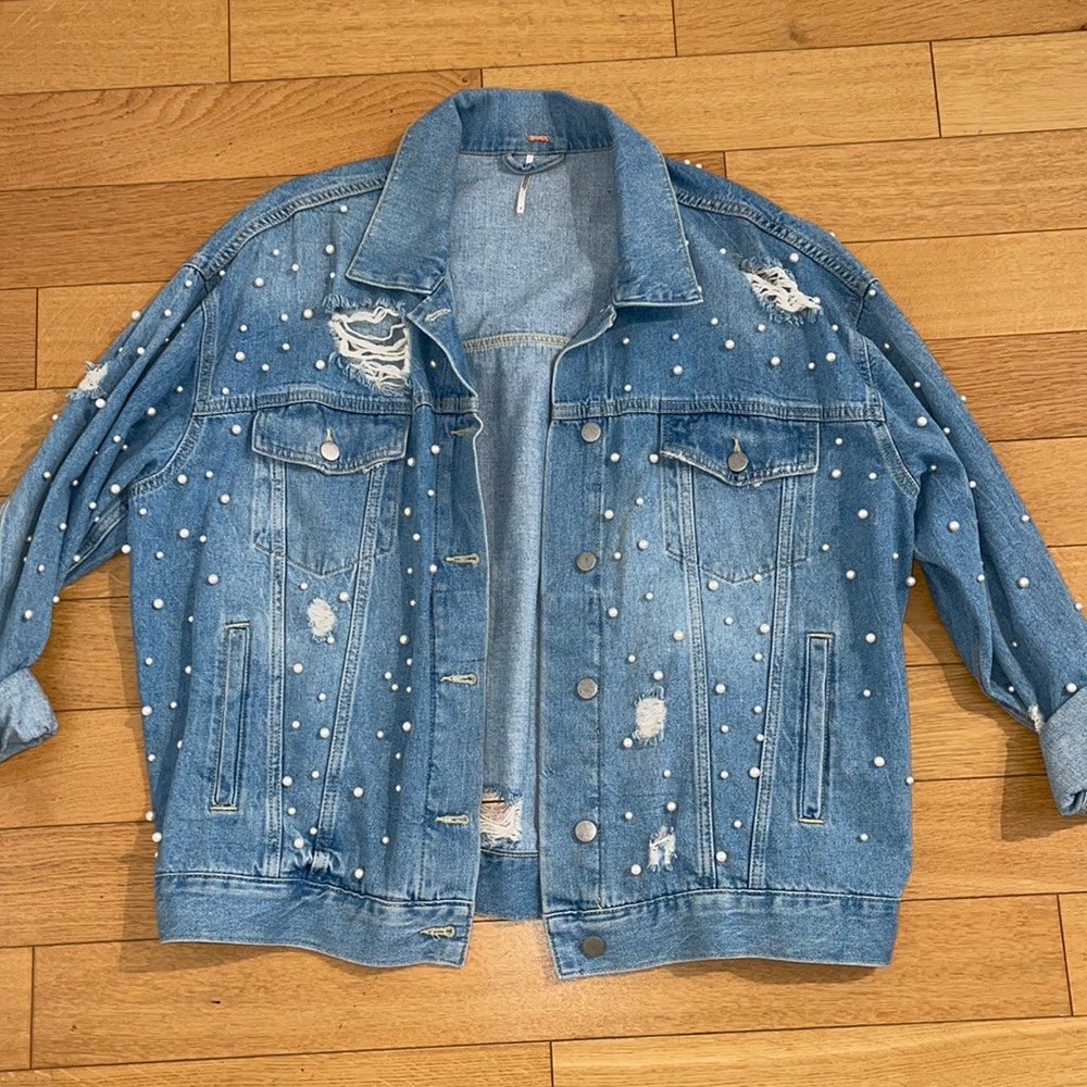 Free people oversized jean jacket.